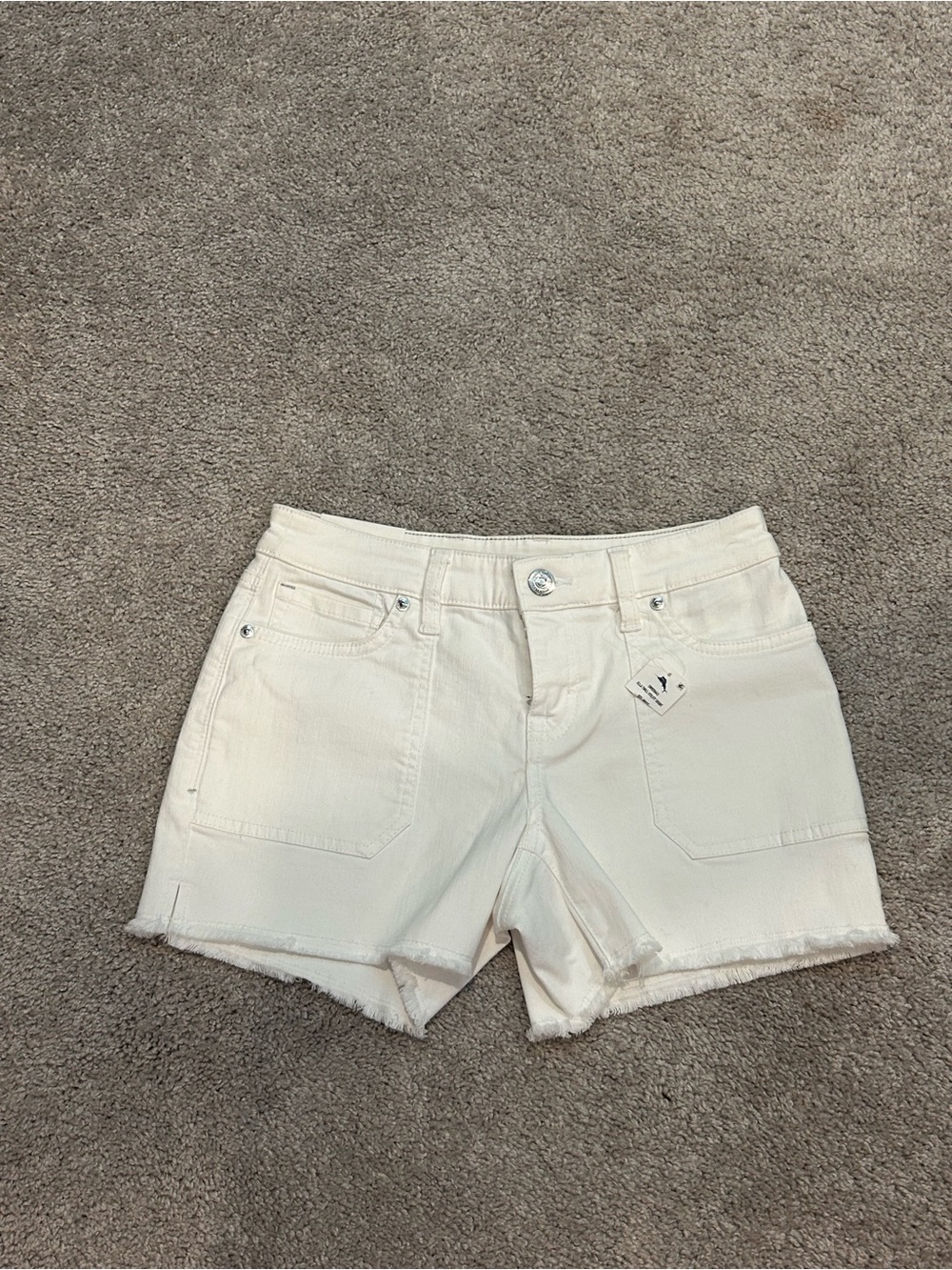Tommy Bahama BNWT Womens White Denim Shorts 3” inseam - Casual Frayed Hem Size 0